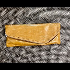 Hobo clutch